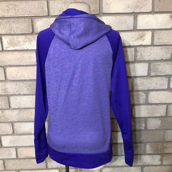 sweater small champion purple color says med but fits small - Picture 3 of 9